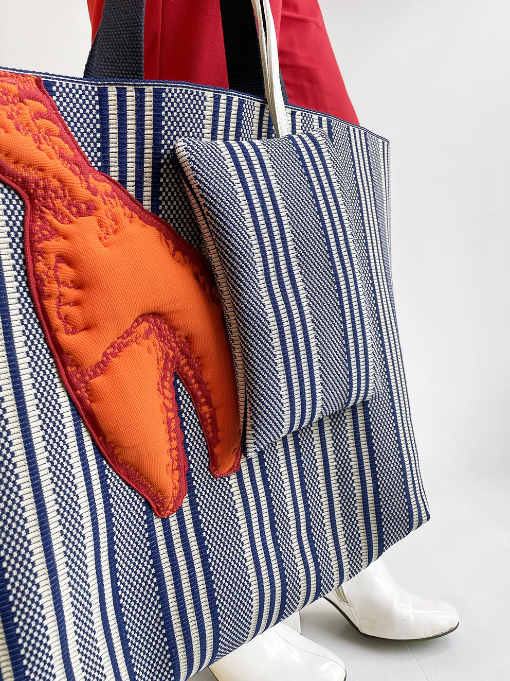 Beach bucket bag shop